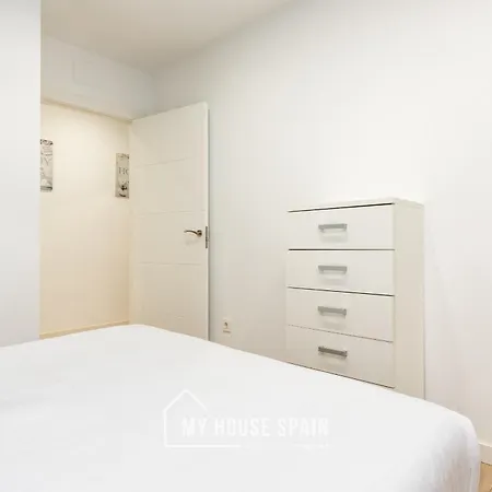 Myhousespain - Piso En Centro A Pocos Minutos De Playas * Gijón